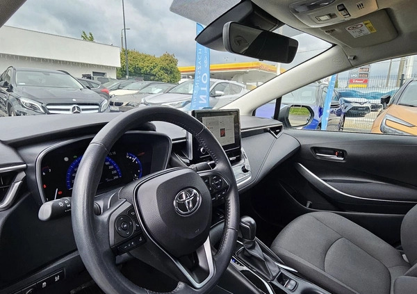 Toyota Corolla cena 101900 przebieg: 27746, rok produkcji 2022 z Mirsk małe 211